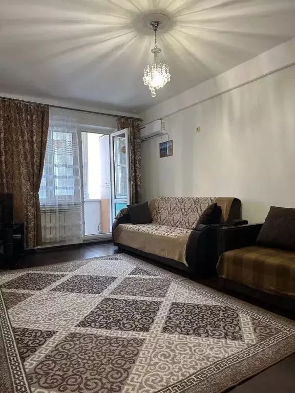 1-к кв. Дагестан, Каспийск ул. Ленина, 41 (50.0 м) - Фото 1