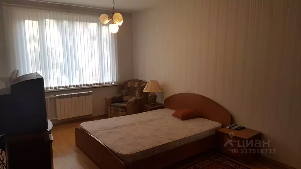 2-к кв. Москва Профсоюзная ул., 75К1 (46.0 м) - Фото 0