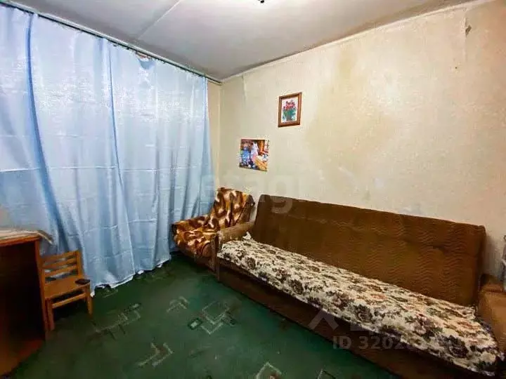 Комната Ленинградская область, Кириши Волховская наб., 24 (12.0 м) - Фото 1