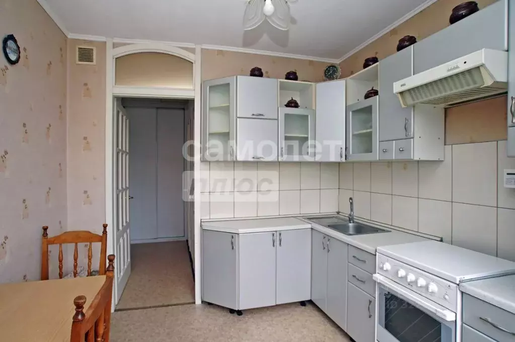 2-к кв. Омская область, Омск ул. 5-й Армии, 10/1 (53.0 м) - Фото 1