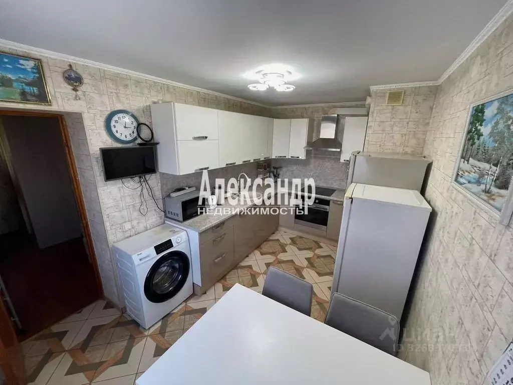 4-к кв. Санкт-Петербург ул. Академика Константинова, 8к2 (98.0 м) - Фото 1