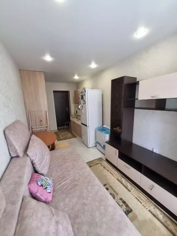 Комната Амурская область, Благовещенск ул. Калинина, 83 (12.0 м) - Фото 1