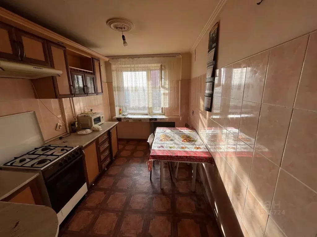 2-к кв. Омская область, Омск ул. Кирова, 24 (52.0 м) - Фото 1