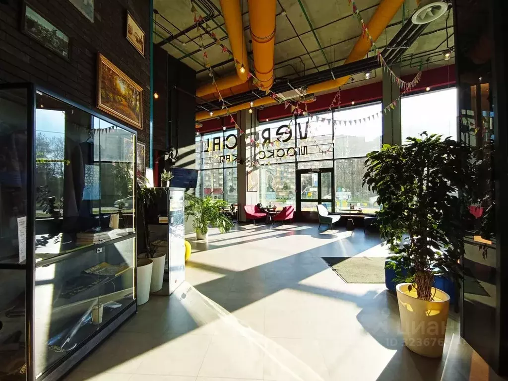 Помещение свободного назначения в Санкт-Петербург ул. Орджоникидзе, ... - Фото 1