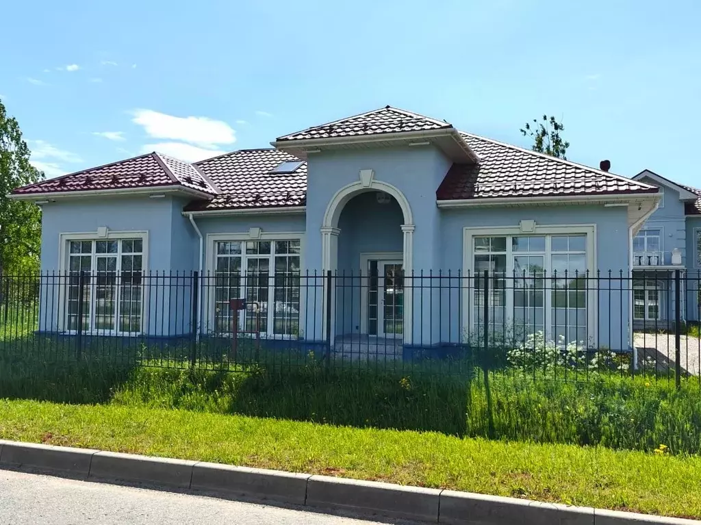 Дом в Санкт-Петербург, Санкт-Петербург, Петергоф Петергофские Дачи кп, ... - Фото 2