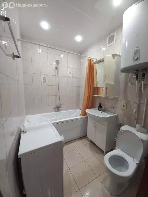 1-комнатная квартира: Екатеринбург, улица Степана Разина, 95 (41 м) - Фото 1