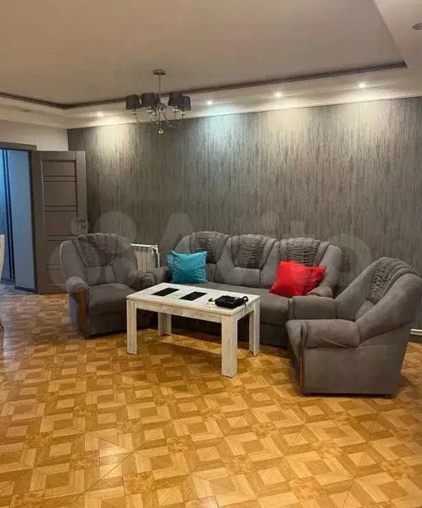 3-к. квартира, 72 м, 5/12 эт. - Фото 0