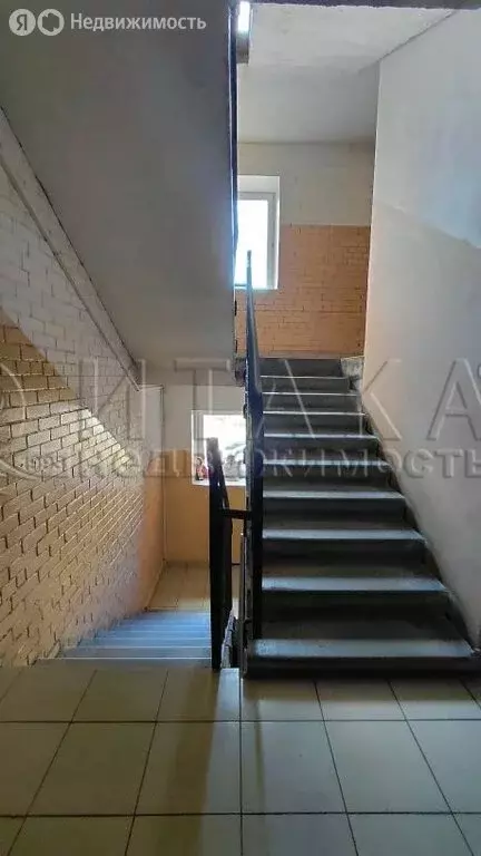 1-комнатная квартира: Луга, проспект Урицкого, 76 (32.9 м) - Фото 2