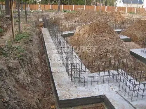2-к кв. Дагестан, Махачкала ш. Хушетское, 55 (65.0 м) - Фото 0