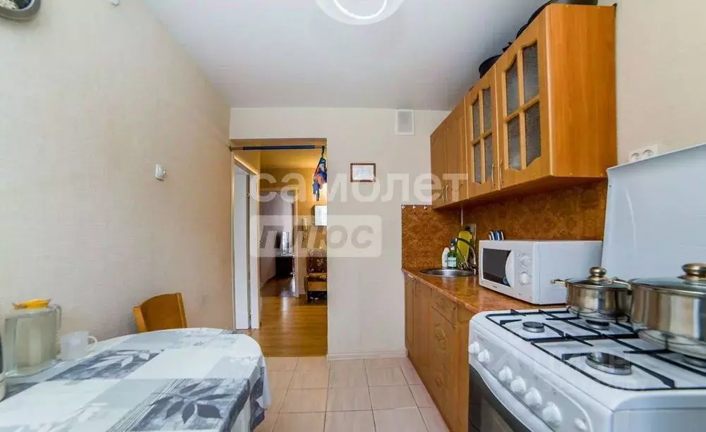 3-к кв. Свердловская область, Екатеринбург ул. Армавирская, 17 (67.0 ... - Фото 1