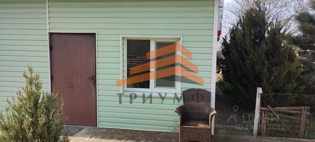 Дом в Крым, Ленинский район, Семисотское с/пос, с. Каменское ул. ... - Фото 2