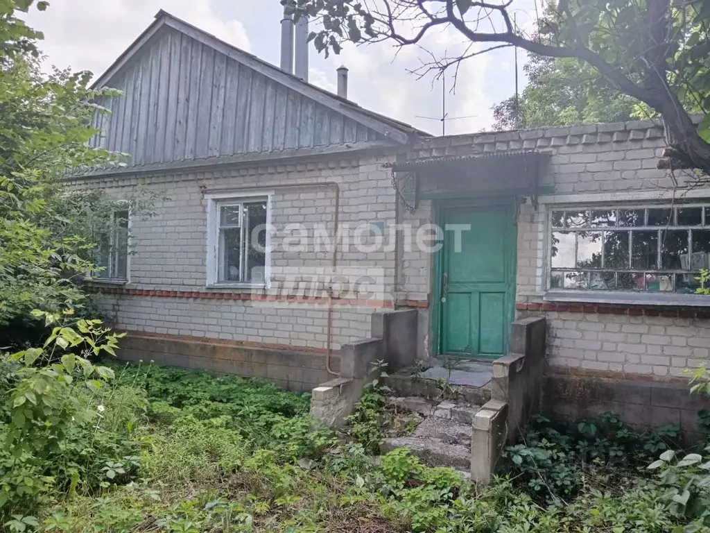 Дом в Липецкая область, Елецкий муниципальный округ, с. Голиково ул. ... - Фото 1