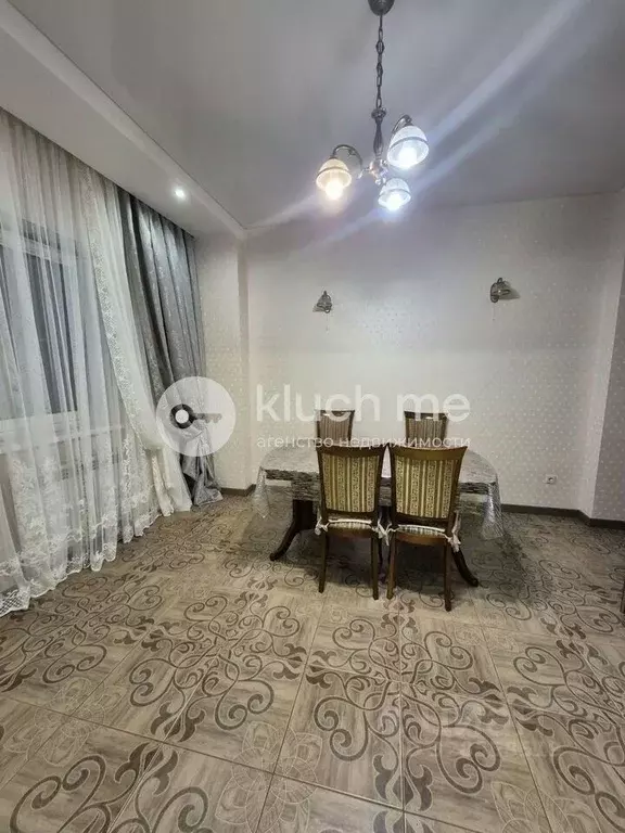 3-к кв. Татарстан, Казань ул. Гастелло, 1 (132.0 м) - Фото 2