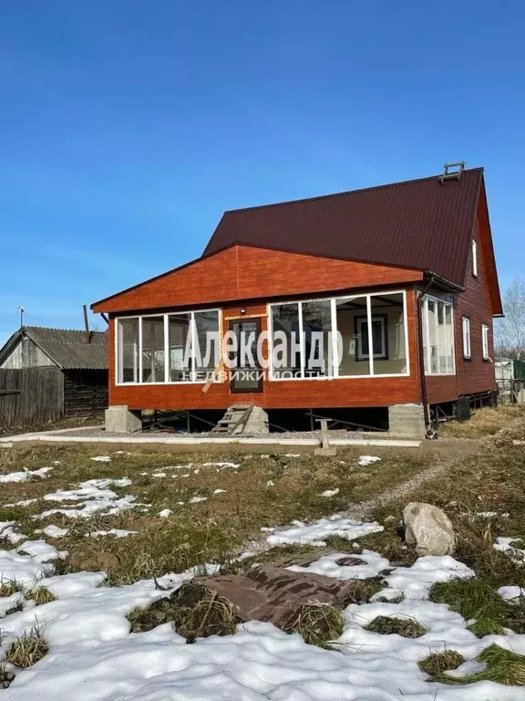 Дом в Ленинградская область, Любань Тосненский район, ул. Кима, 28 ... - Фото 1