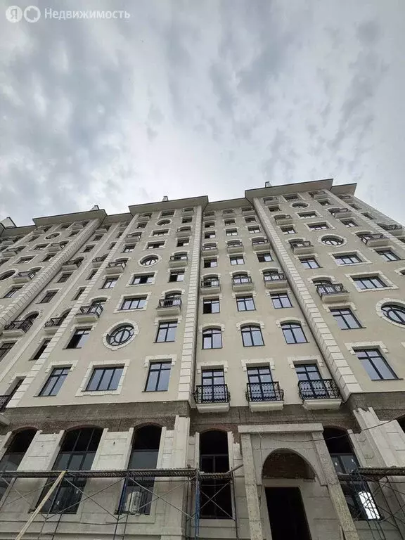 2-комнатная квартира: Нальчик, улица Тлостанова, 2 (74 м) - Фото 1