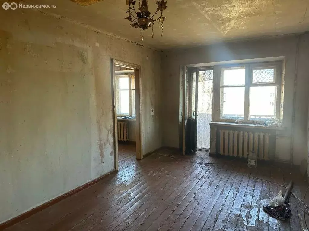 2-комнатная квартира: Комсомольск-на-Амуре, улица Сидоренко, 24 (44 м) - Фото 0
