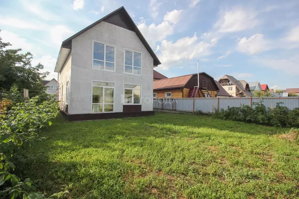 Дом в Алтайский край, Барнаул ул. Есенина, 15 (144 м) - Фото 1