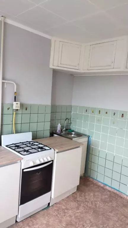 3-к кв. Омская область, Омск Заозерная ул., 9А (49.6 м) - Фото 2