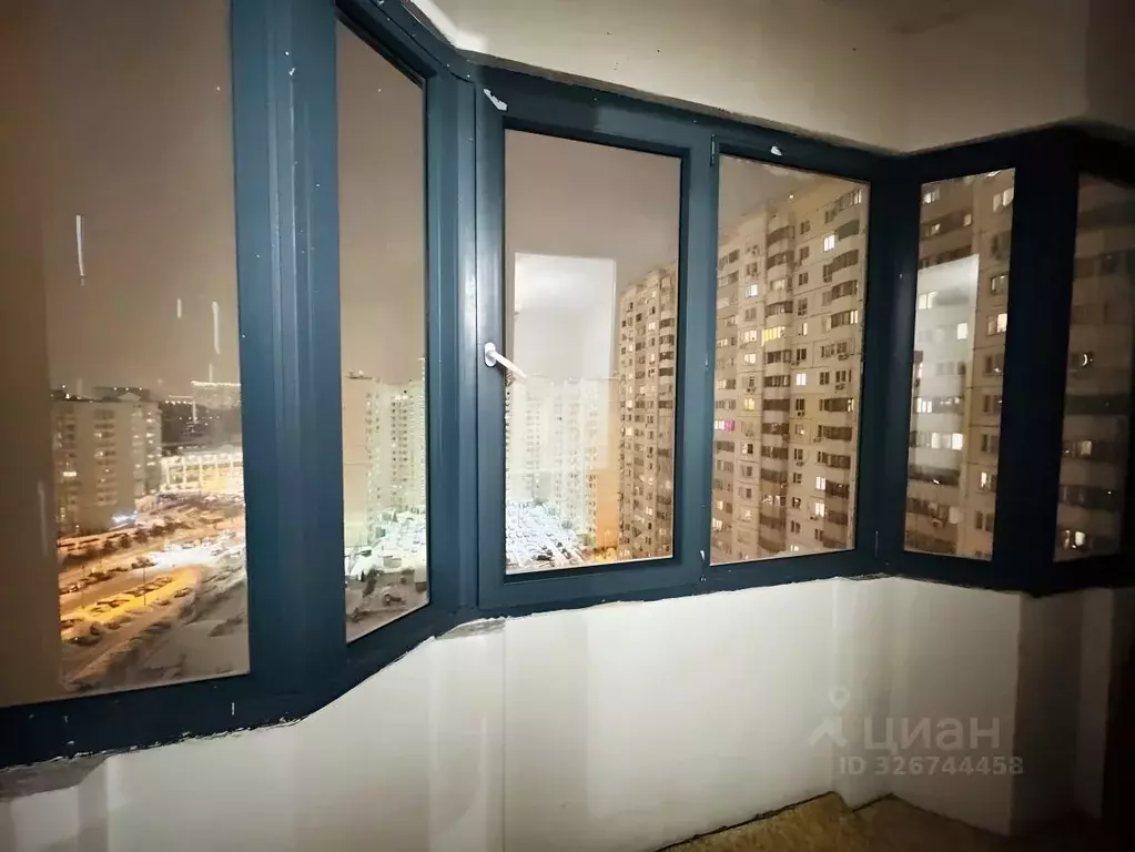 3-к кв. Московская область, Красногорск бул. Ильинский, 8 (85.0 м) - Фото 1