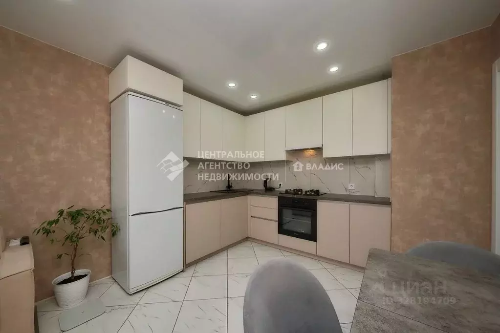 1-к кв. Рязанская область, Рязань Олимпийский городок мкр, 3 (34.9 м) - Фото 2