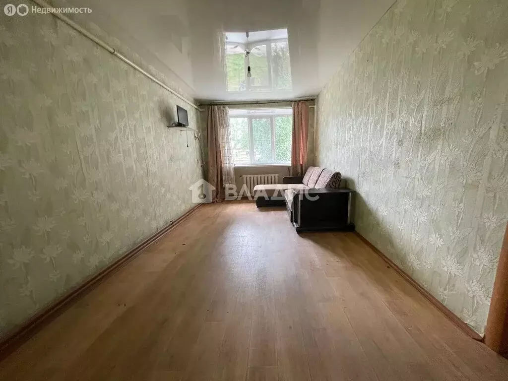 3-комнатная квартира: Бессоновка, Сурская улица, 117А (59 м) - Фото 0
