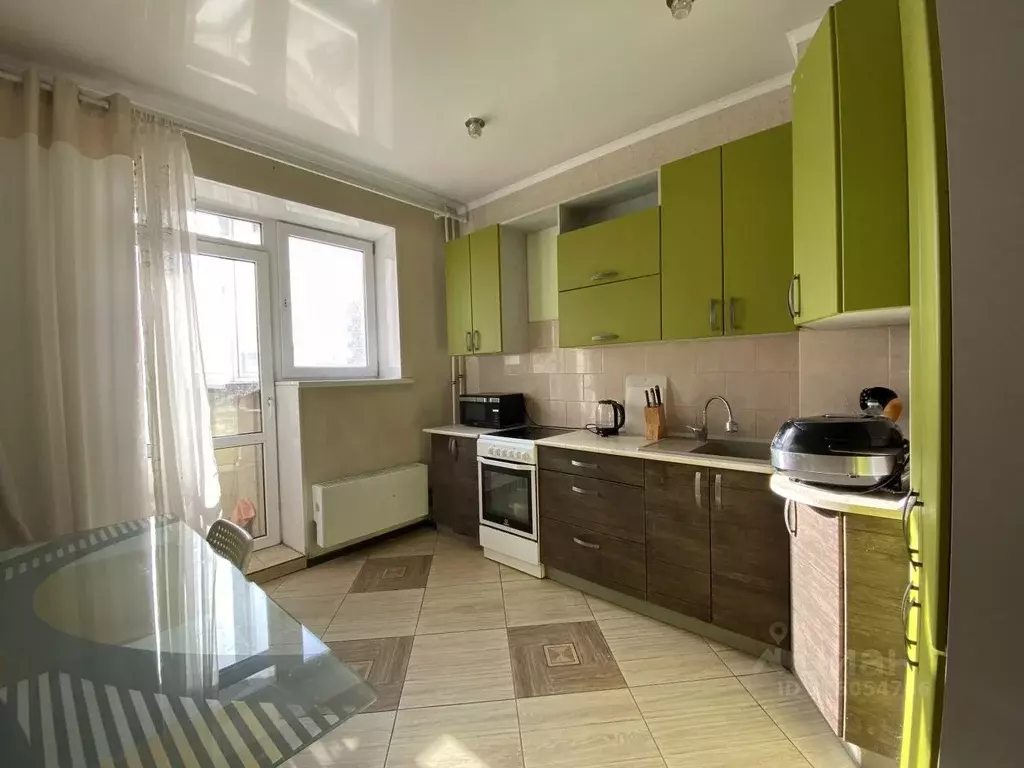 3-к кв. Башкортостан, Уфа Бакалинская ул., 19 (103.1 м) - Фото 0