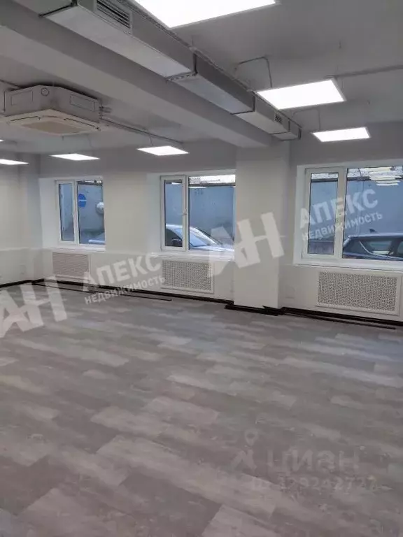 Помещение свободного назначения в Москва Выборгская ул., 16с3 (663 м) - Фото 1