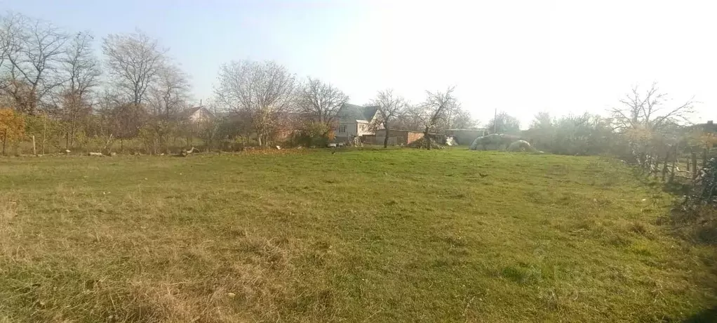 Участок в Ставропольский край, Изобильненский муниципальный округ, с. ... - Фото 1