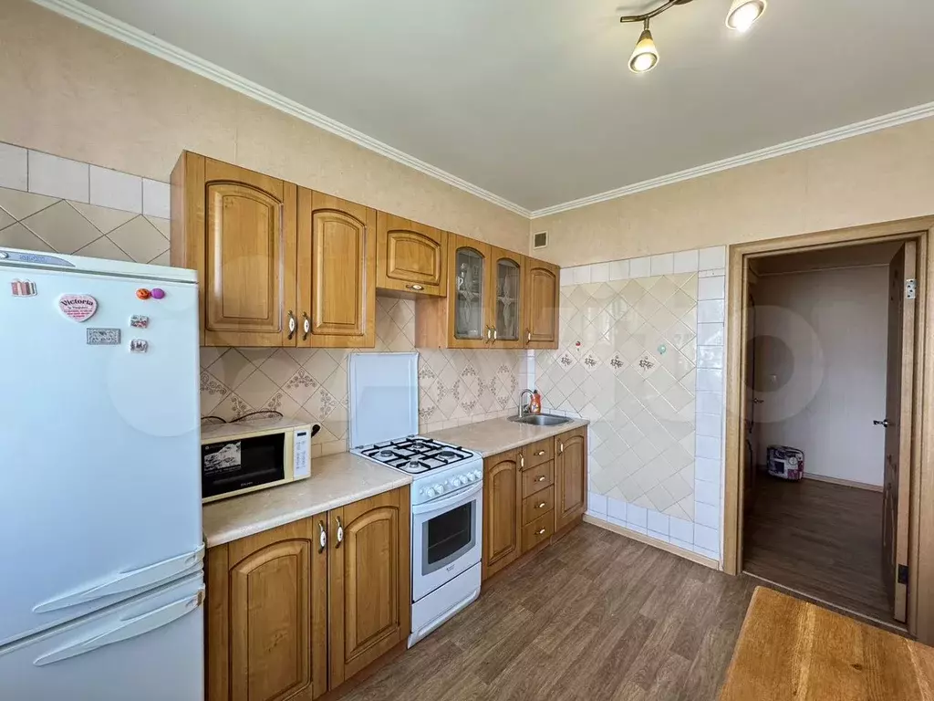3-к. квартира, 60 м, 9/9 эт. - Фото 1
