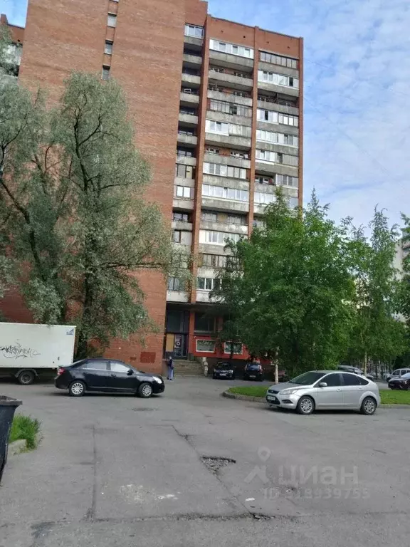 Комната Санкт-Петербург просп. Ударников, 49К2 (50.0 м) - Фото 1