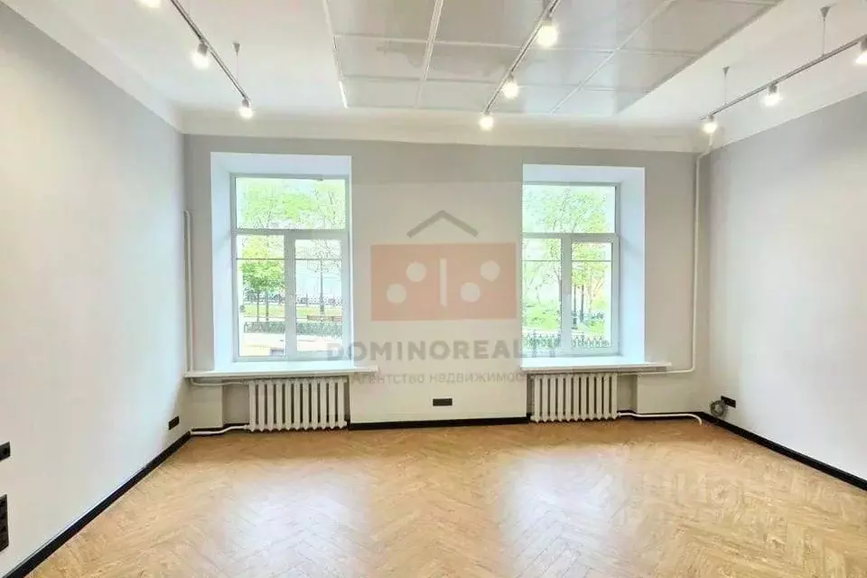 Офис в Нижегородская область, Нижний Новгород Ошарская ул., 77А (240 ... - Фото 1