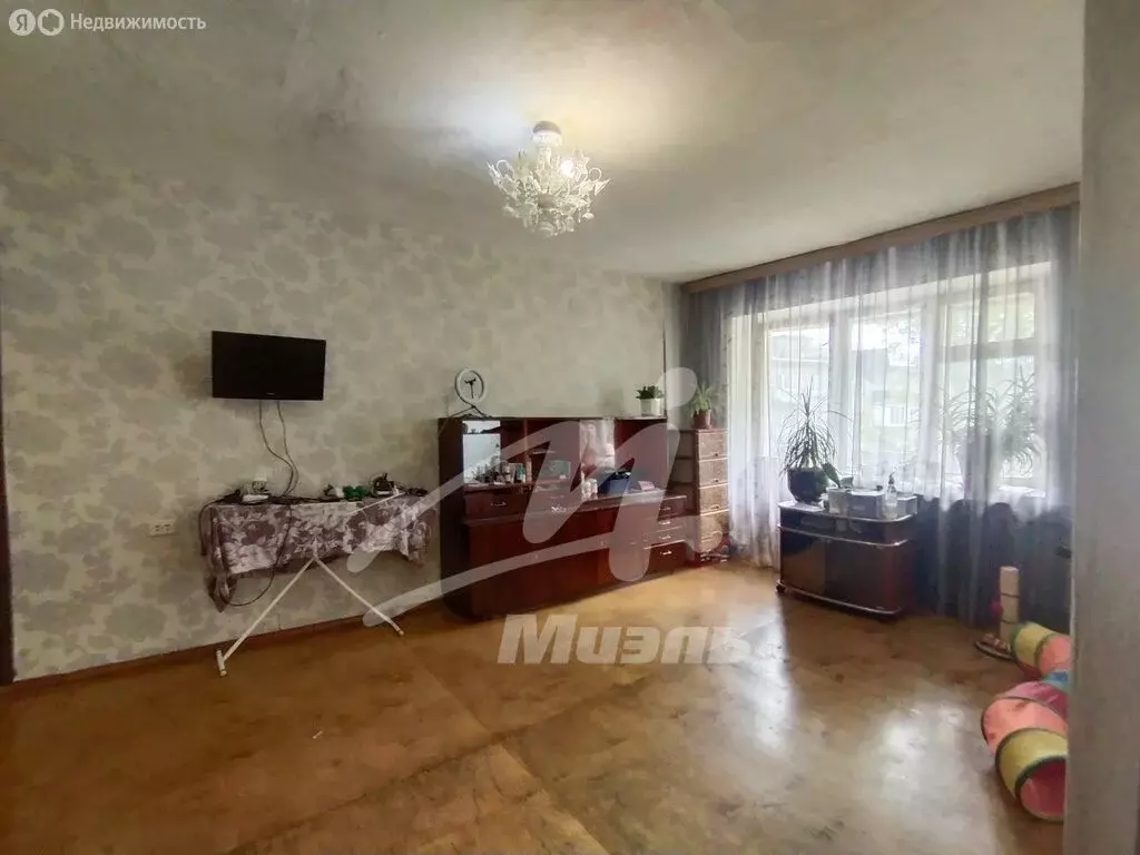 1-комнатная квартира: Электроугли, Полевая улица, 4 (33 м) - Фото 0