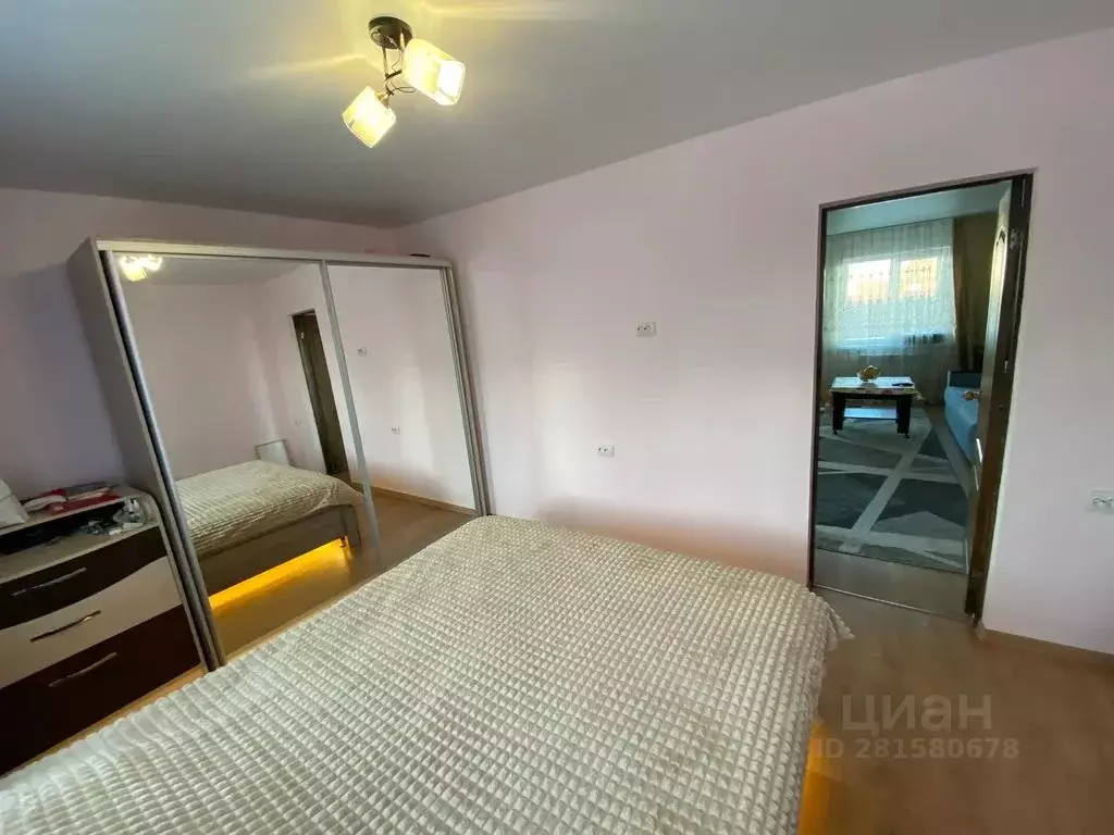 3-к кв. Крым, Сакский район, с. Штормовое ул. Лиманная, 10 (80.0 м) - Фото 2