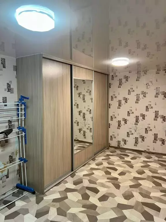 1-к кв. Иркутская область, Иркутский муниципальный округ, пос. ... - Фото 1