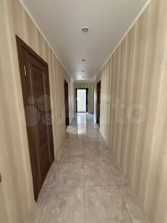 Дом 100 м на участке 10 сот. - Фото 1