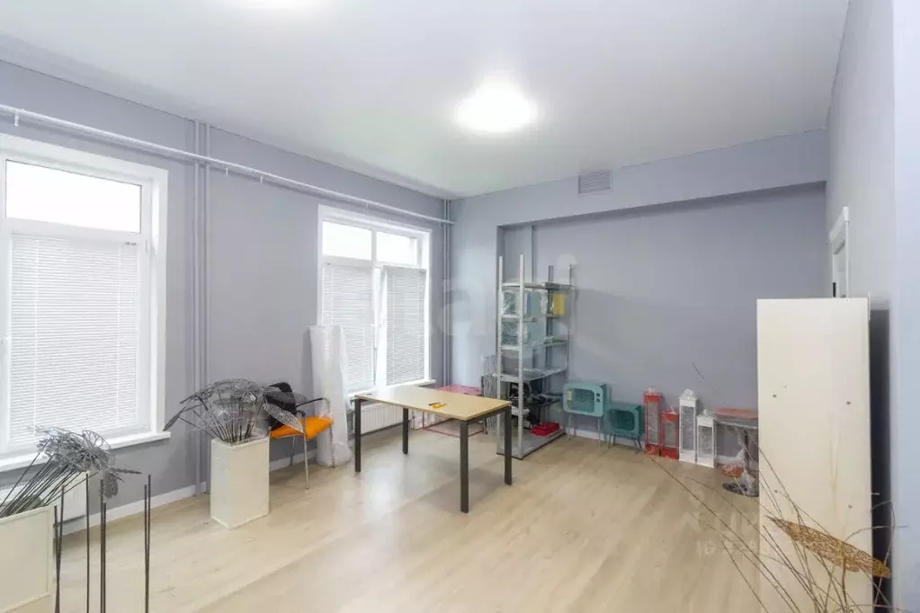 Офис в Тюменская область, Тюменский муниципальный округ, д. Дударева ... - Фото 1