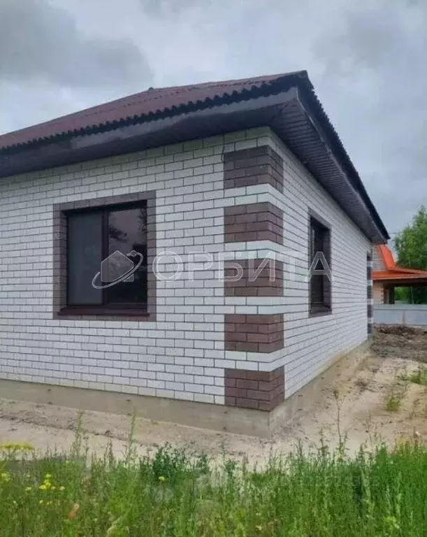 Дом в Тюменская область, Тюменский муниципальный округ, с. Чикча, ... - Фото 2