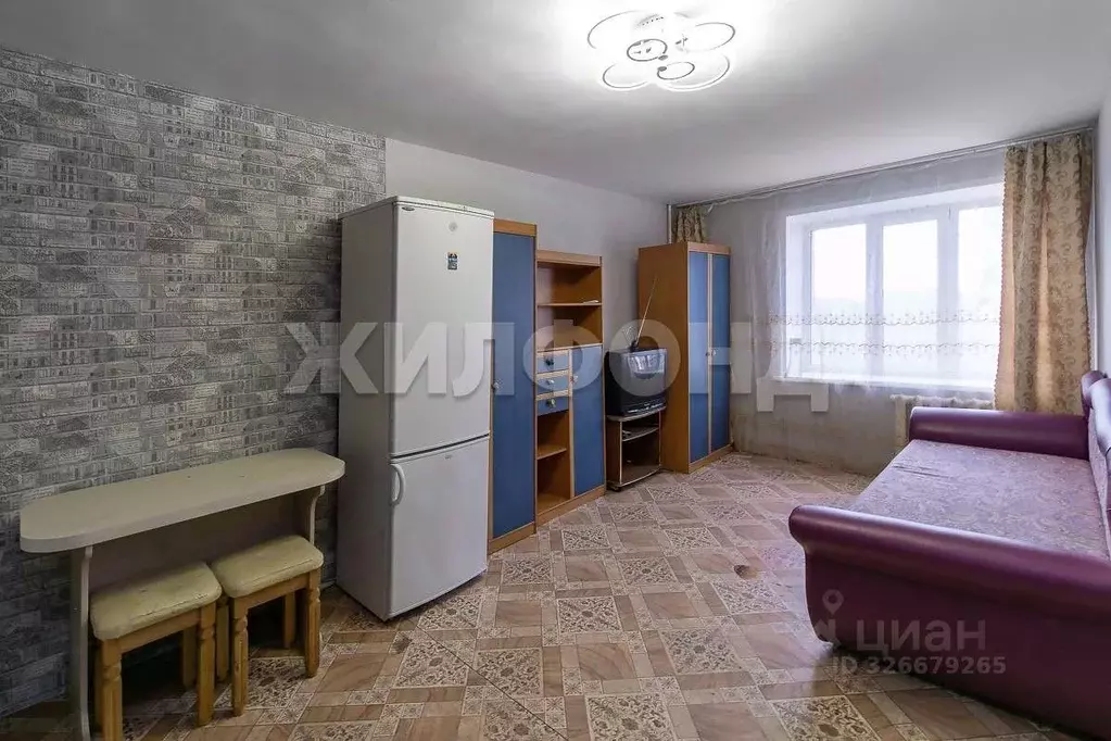 Комната Алтайский край, Барнаул ул. Юрина, 190 (16.5 м) - Фото 1