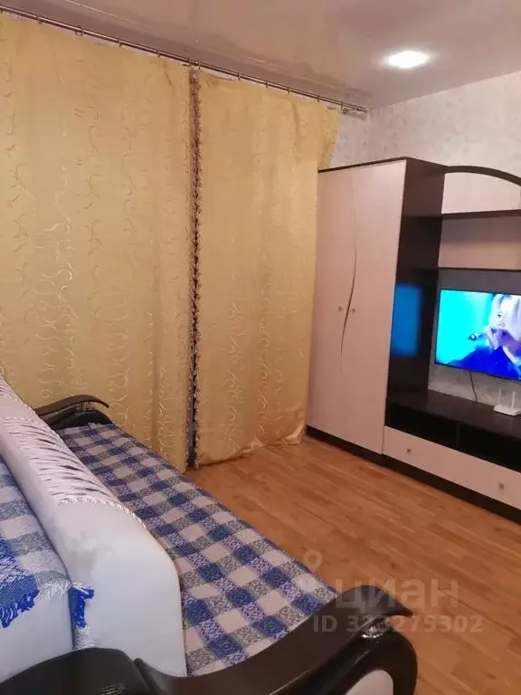 1-к кв. Ярославская область, Углич ул. Луначарского, 33 (30.0 м) - Фото 2