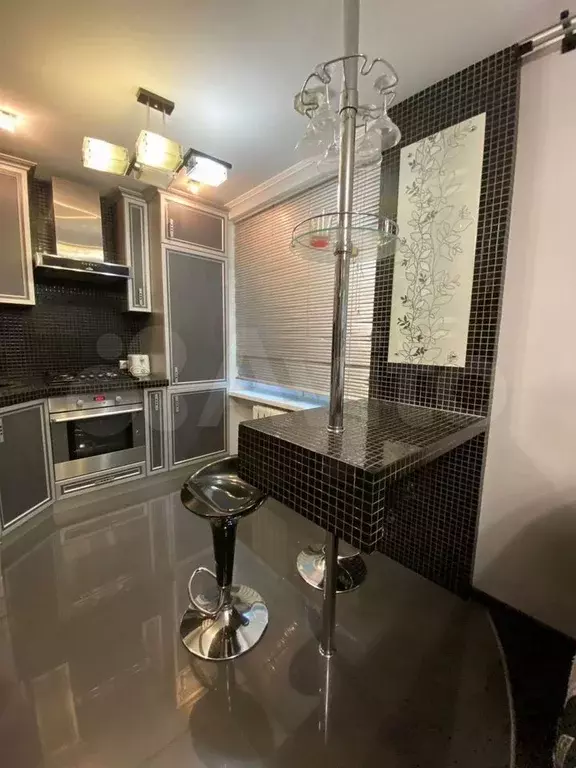 2-к. квартира, 40 м, 1/12 эт. - Фото 1
