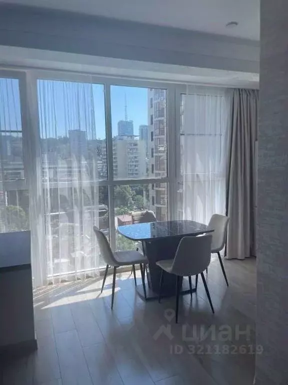 1-к кв. Краснодарский край, Сочи Центральный мкр, ул. Роз, 36 (48.0 м) - Фото 1