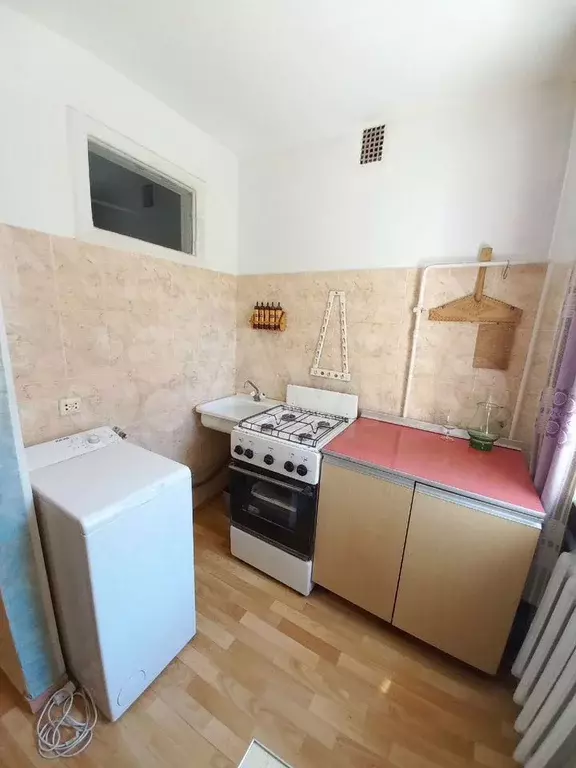 1-к. квартира, 30 м, 4/9 эт. - Фото 0