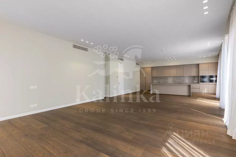 Квартира, 5 и более комнат, 267.1 м - Фото 1
