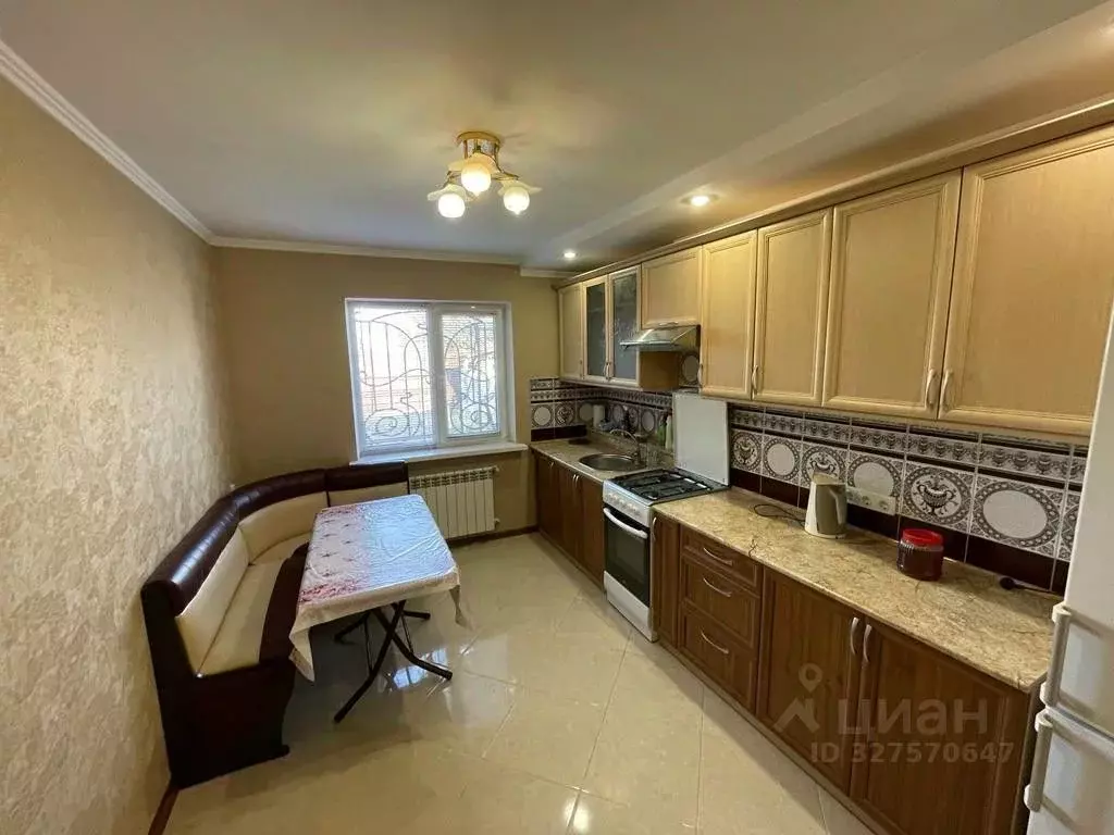 Дом в Крым, Симферополь ул. Батумская (80 м) - Фото 0