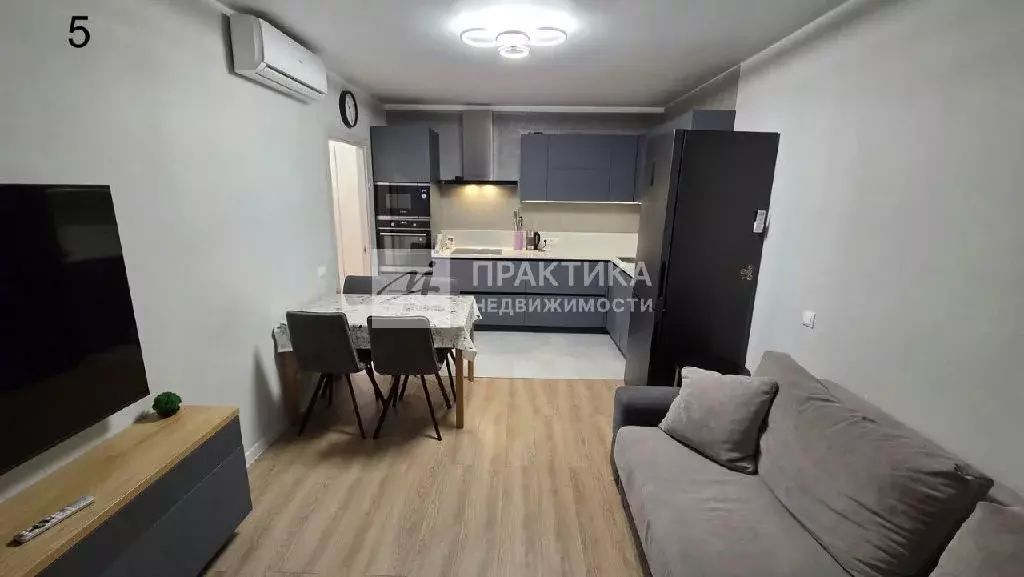 Продается 3-комнатная квартира - Фото 2