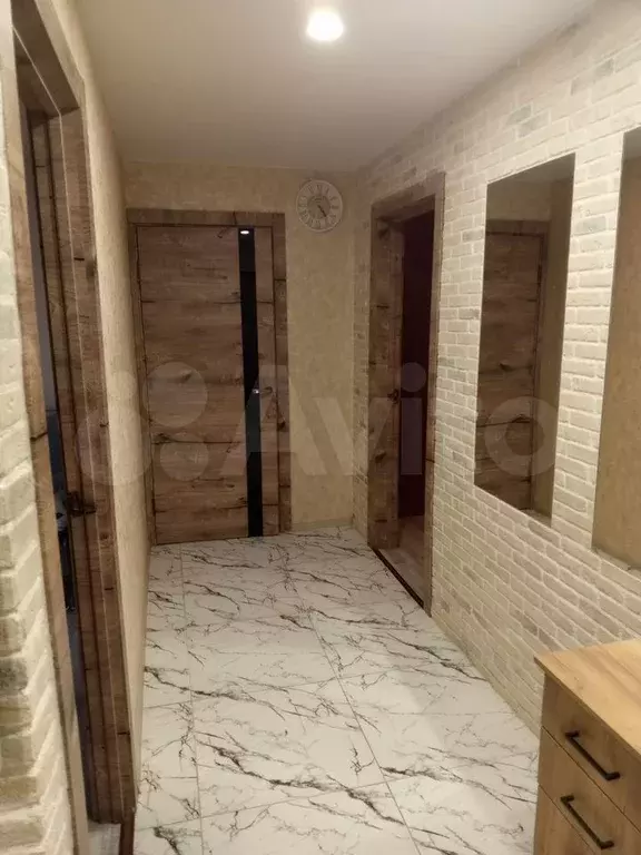 3-к. квартира, 54 м, 1/9 эт. - Фото 0