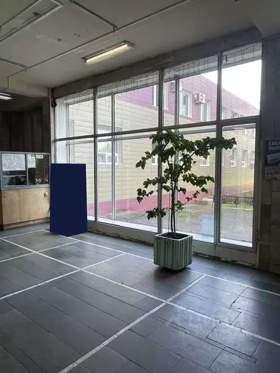 Помещение свободного назначения в Омская область, Омск ул. Перелета, 9 ... - Фото 1