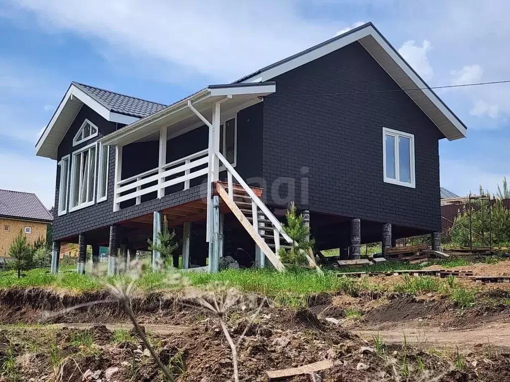 Дом в Красноярский край, Сосновоборский муниципальный округ, д. ... - Фото 1