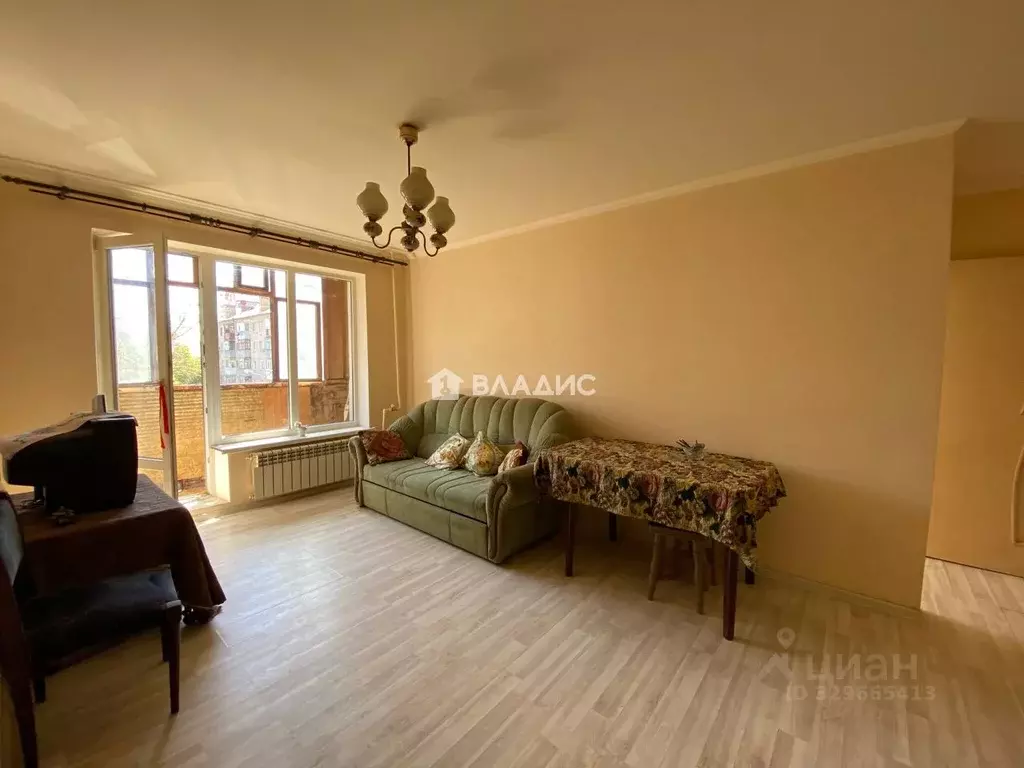 3-к кв. Белгородская область, Белгород Белгородский просп., 71 (58.5 ... - Фото 1