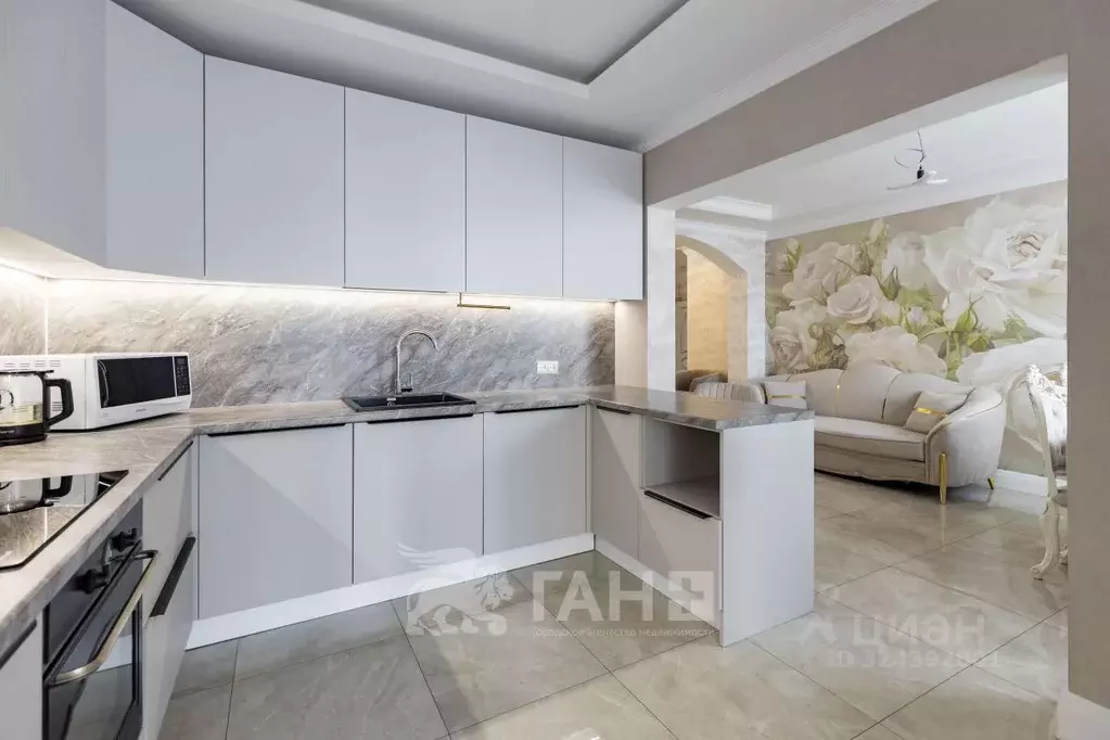 3-к кв. Санкт-Петербург просп. Просвещения, 43 (92.4 м) - Фото 1